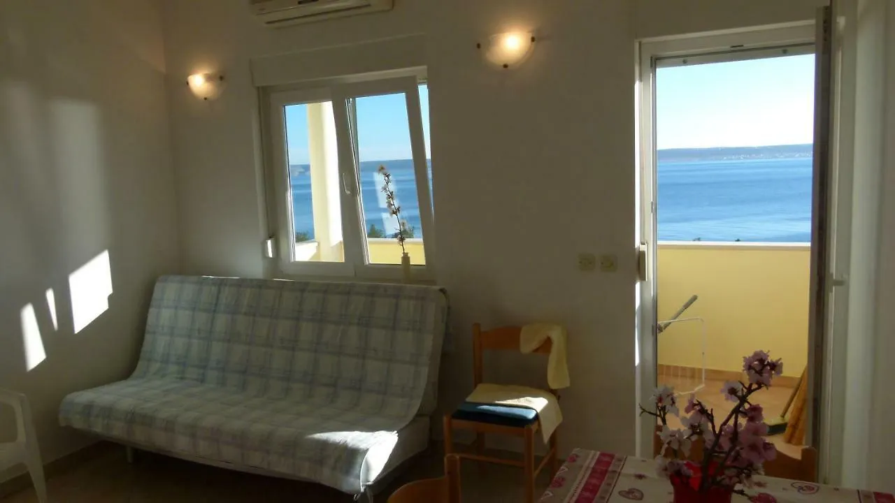 Apartmani Lucija1897 Starigrad Paklenica Appartamento